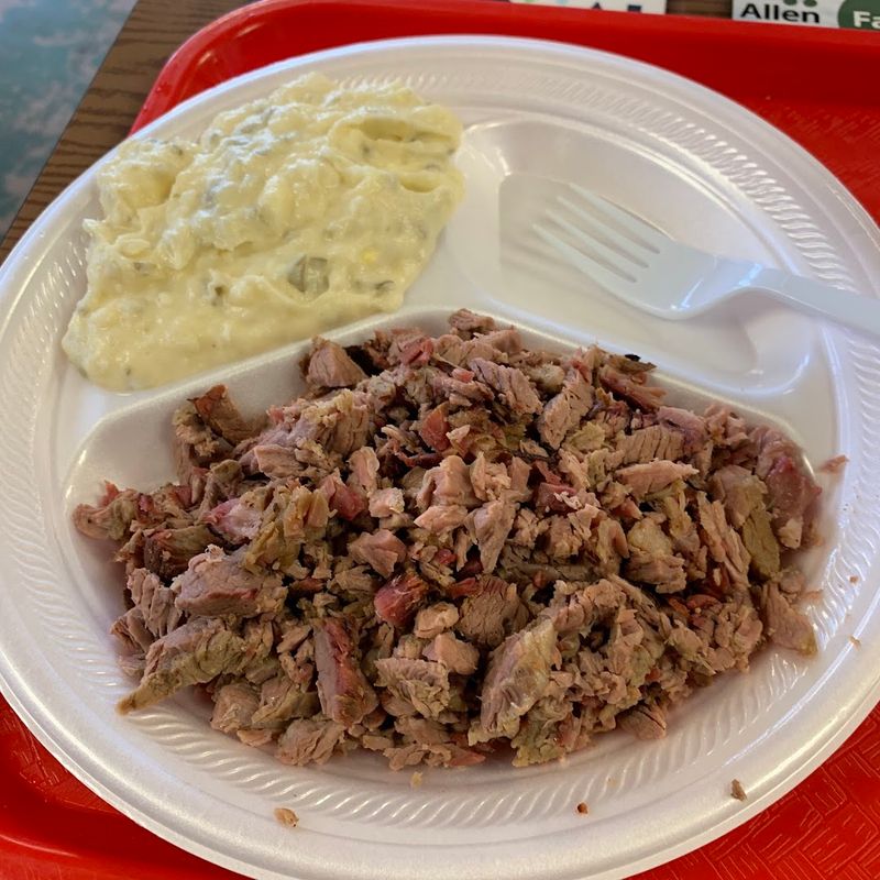 Slow-Smoked Pork That Earns Every Compliment