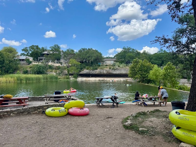 Cypress Falls Waterfall and Eagle Rock: Nature Did Something Right Here