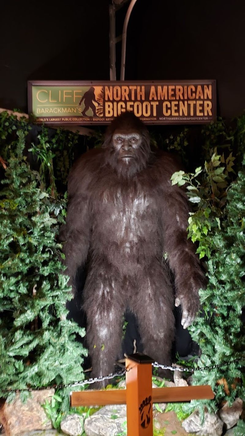 The Life-Size Sasquatch Display That Stops You Cold