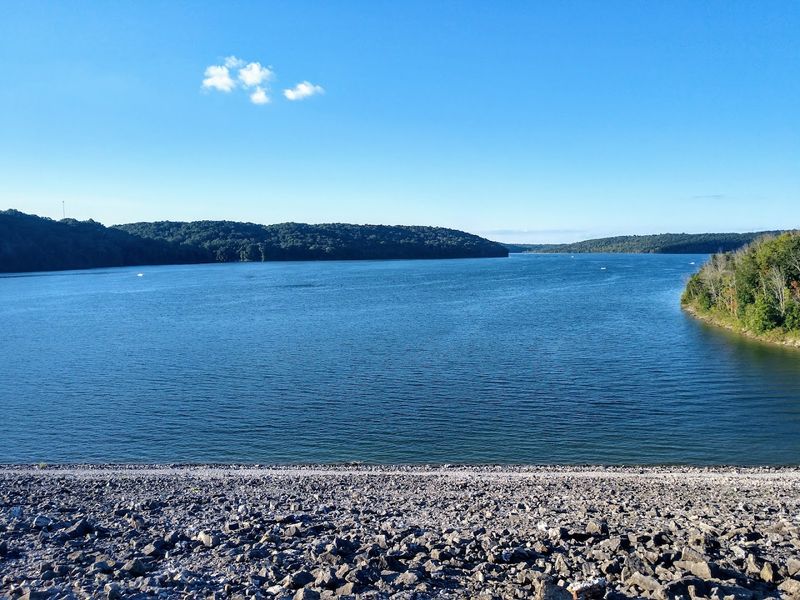 World-Class Boating on 5,260 Acres of Open Water