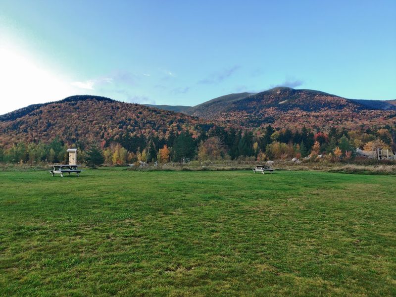 Fall Foliage Season: When Mount Willard Becomes Pure Magic