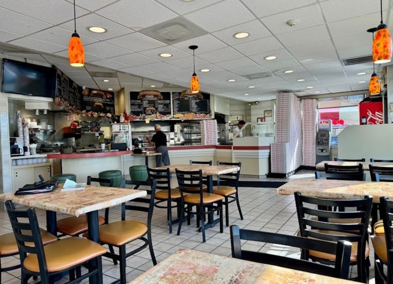 Old-School Atmosphere That Feels Like Stepping Back in Time