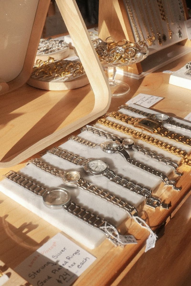 Awoke Vintage, Williamsburg and Greenpoint, Brooklyn