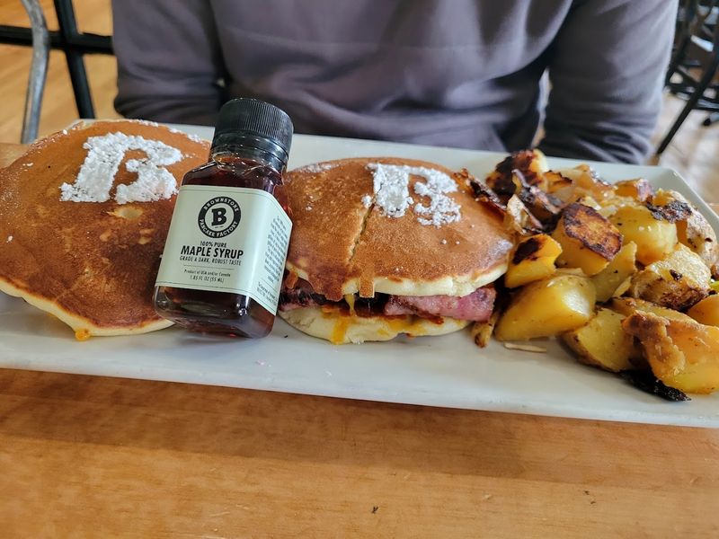 Planning Your Visit to Brownstone Pancake Factory in Edgewater