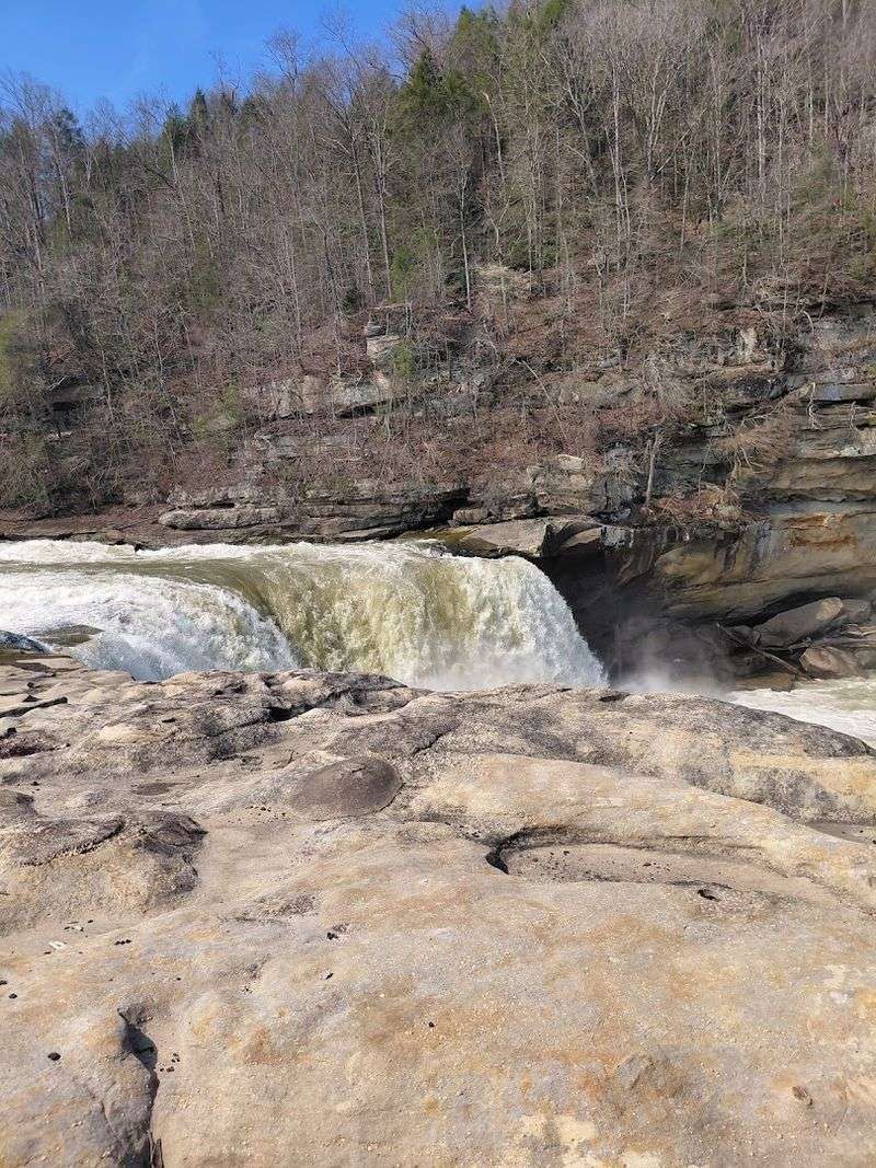 Sand Cave: The Sandstone Surprise Nobody Talks About