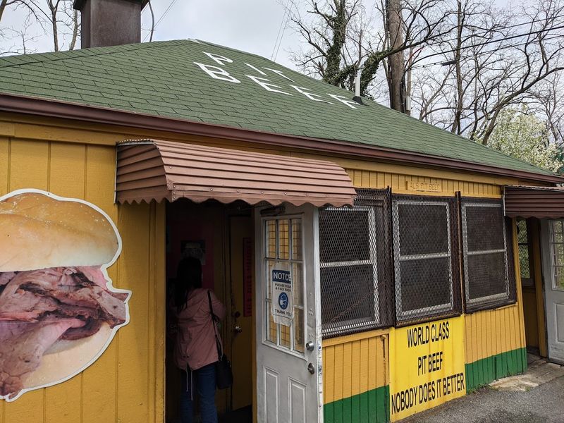 How the Drive-In Window Order Experience Actually Works