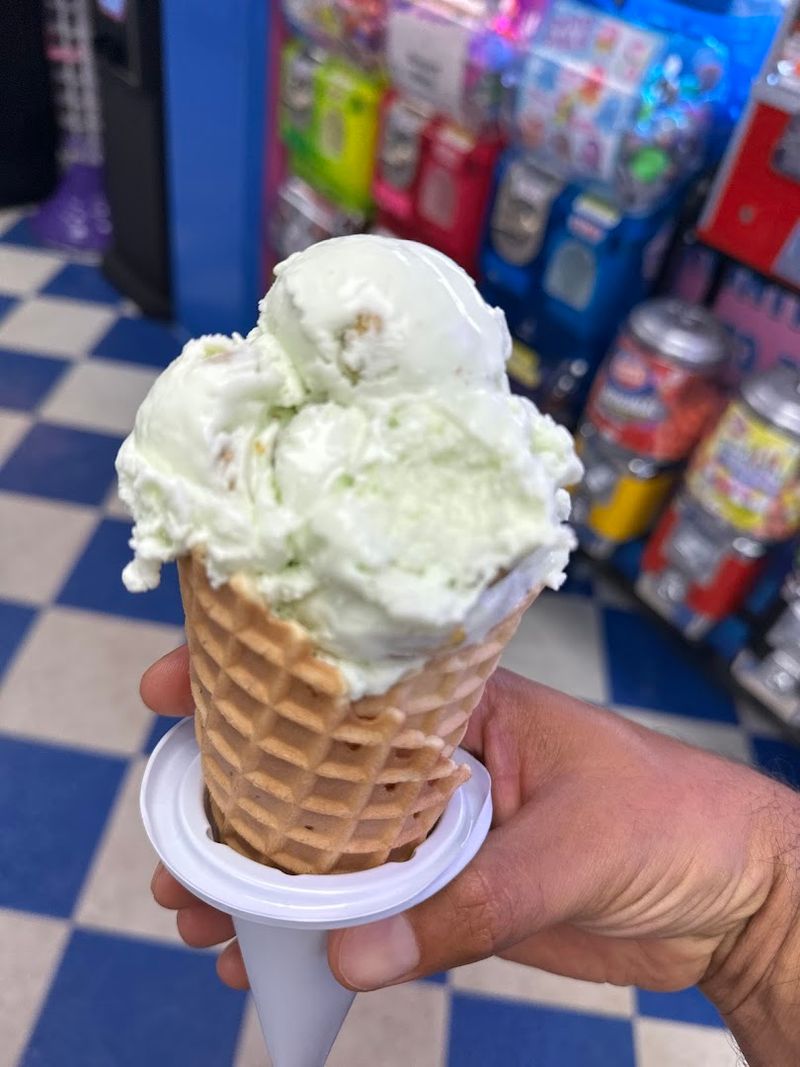 Meyer's Ice Cream Parlor, South Carolina