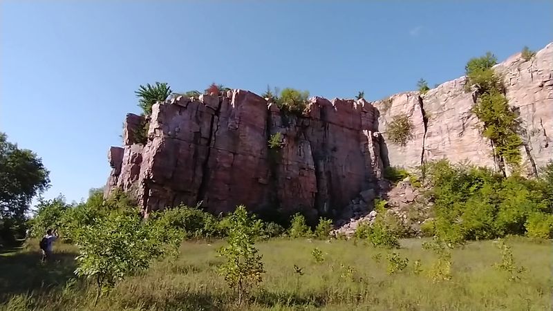 The Ancient Sioux Quartzite Cliff That Stole the Show