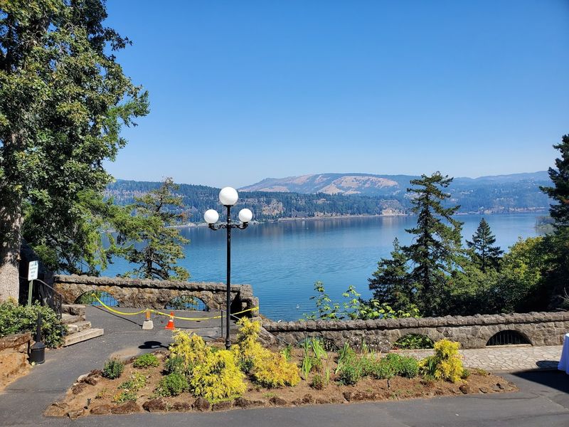 A Setting That Earns Every Superlative