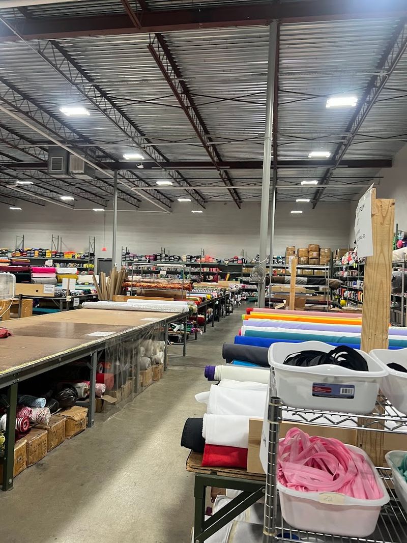 A Warehouse Space That Actually Lives Up to Its Name