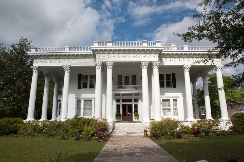 Antebellum Architecture That Rivals Savannah