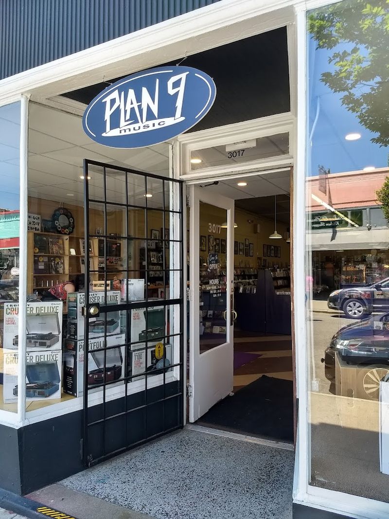 A Living Legend on West Cary Street