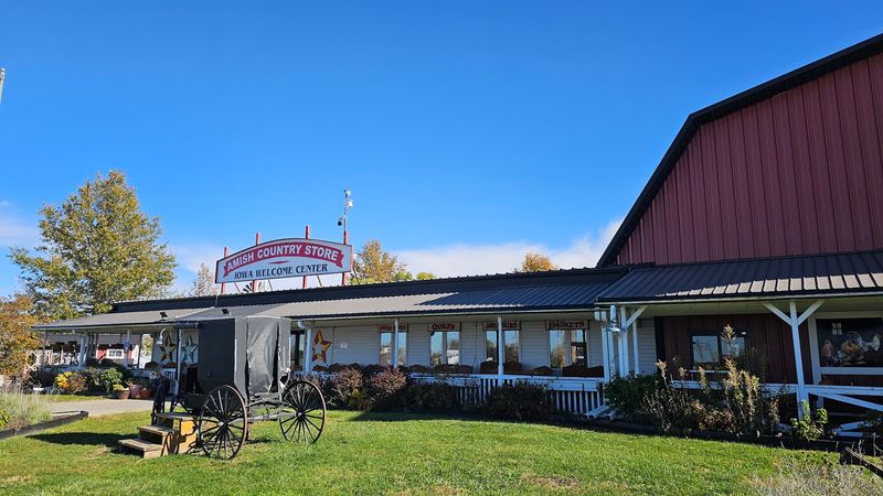 A Roadside Stop That Rarely Stays Quick