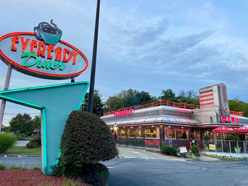 The Chrome Tower Along Route 9 In Hyde Park