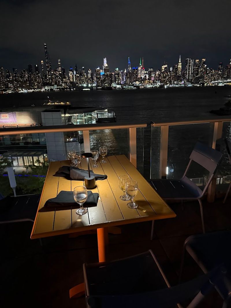 The Rooftop That Redefines New Jersey Views