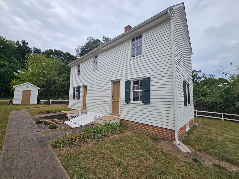 The Story Behind Peter Mott and His Remarkable Home