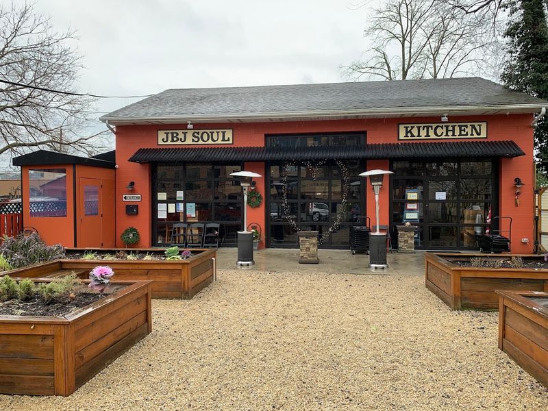 A Menu Without Price Tags: The Concept That Changes Everything