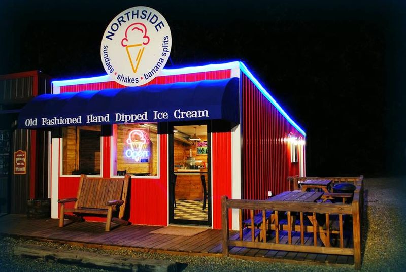 A Retro Roadside Gem Worth Every Mile