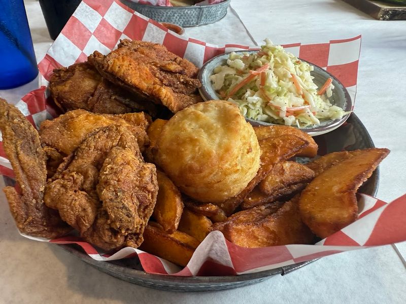 The Town That Built Its Reputation on Fried Chicken