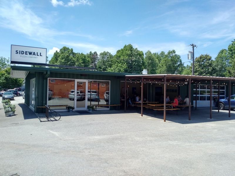 A Former Tire Shop Became A Pizzeria In 2015