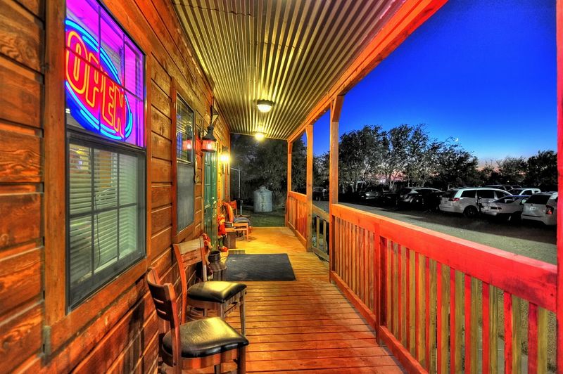 The Drive Out to Manor Is Part of the Experience