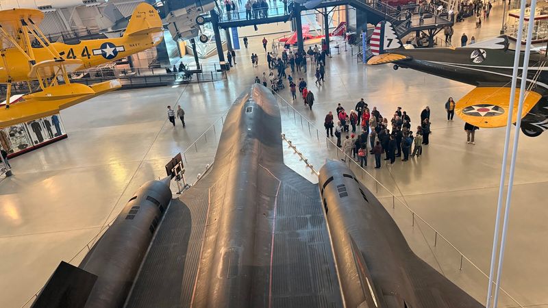 The SR-71 Blackbird: The Jet That Outran Everything