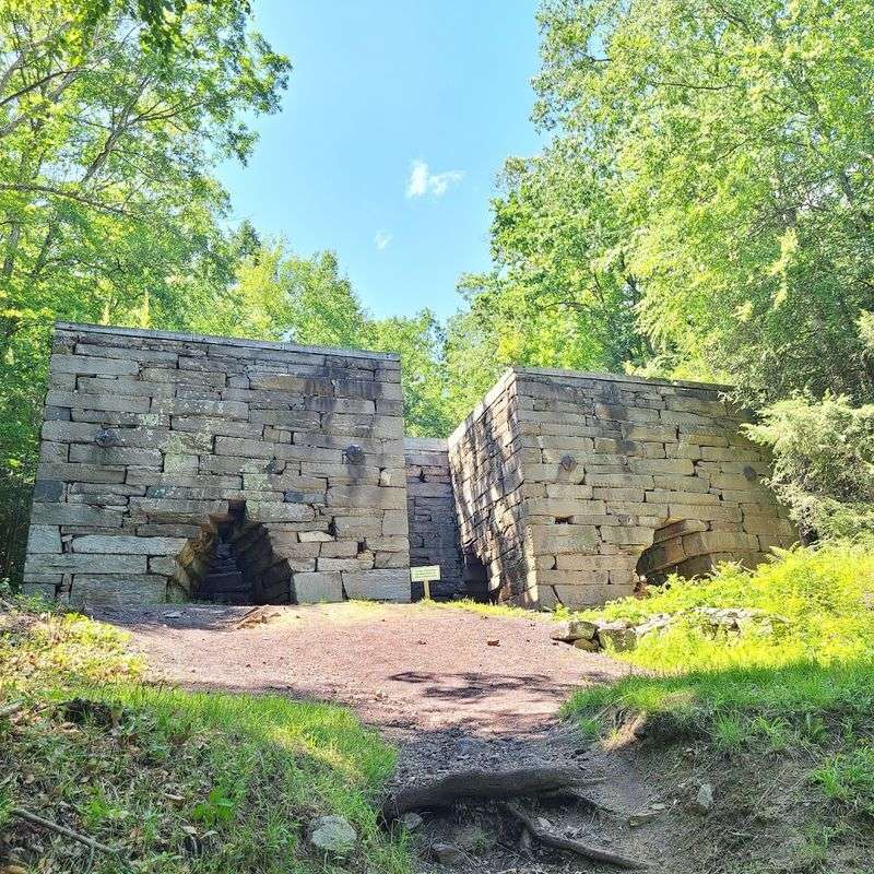 Mine Hill Preserve, Roxbury