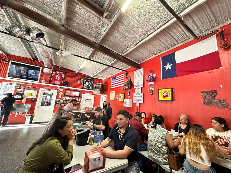 Why This Crosby Crawfish Shack Beats the Long Drive to Louisiana