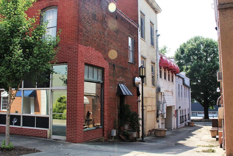 A Downtown Worth Wandering Through