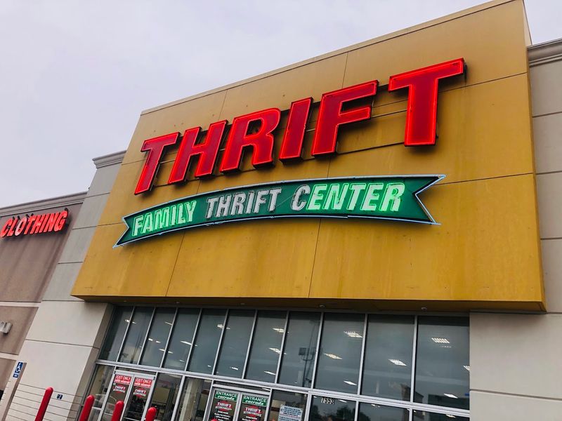 Family Thrift Center (Houston) - 7553 Bellaire Blvd, Houston, TX 77036