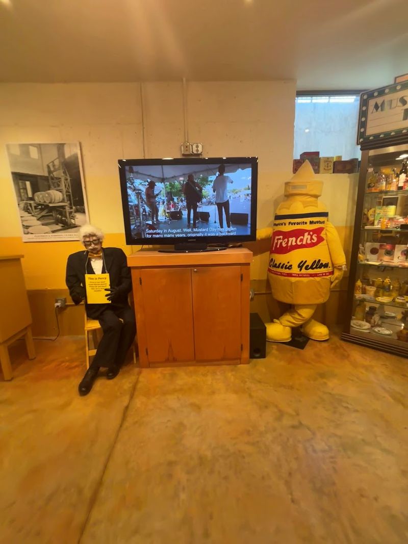 An Interactive Food Quiz Kiosk For Curious Visitors