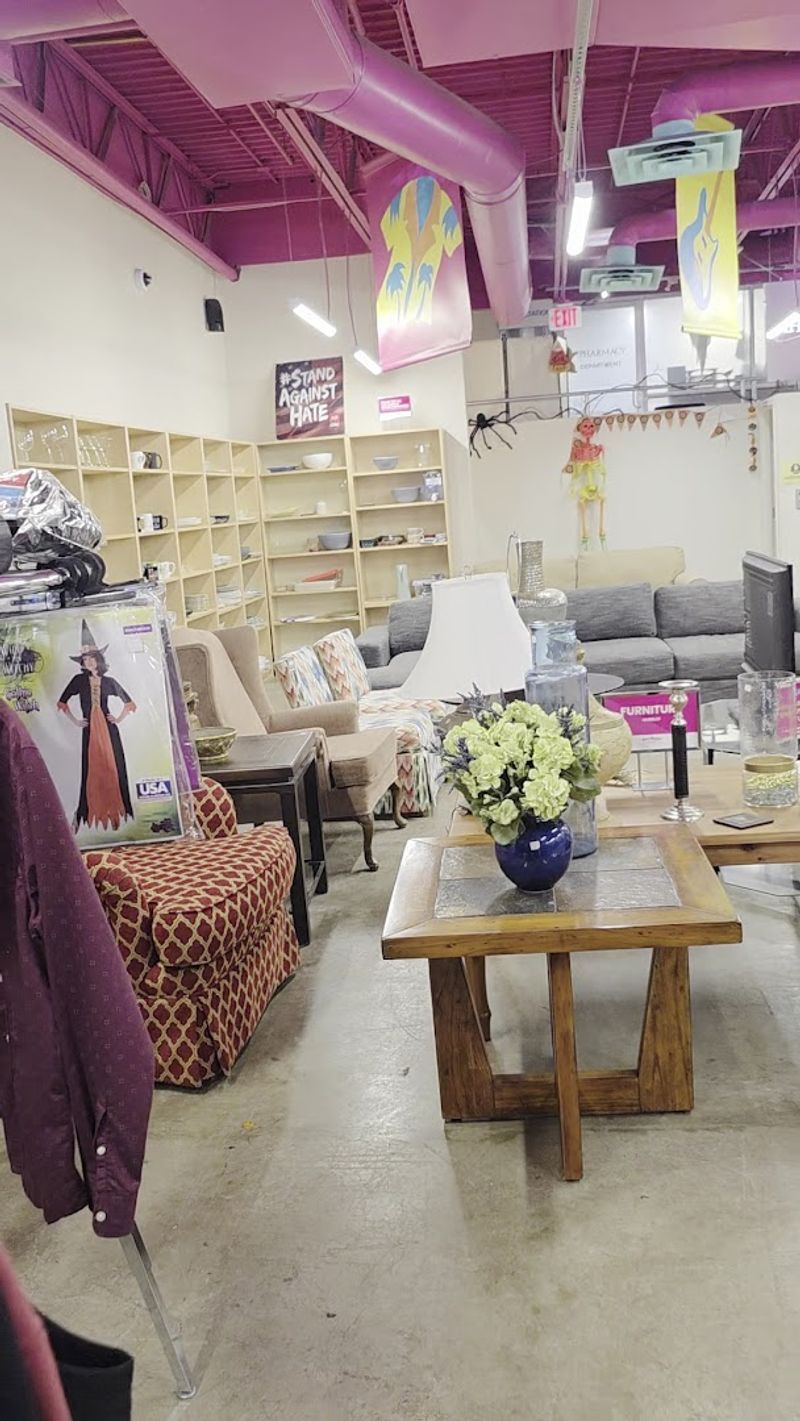 Home Decor Hunting at Its Most Rewarding