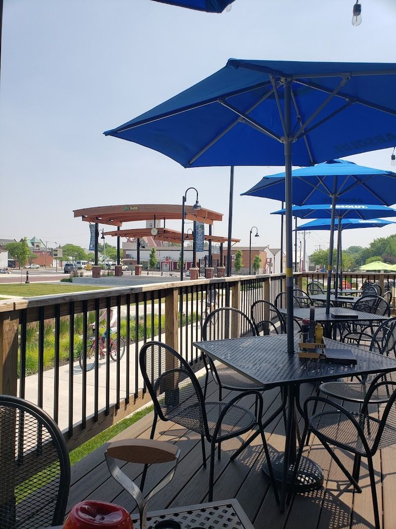 Outdoor Patio Space For Perfect Indiana Evenings