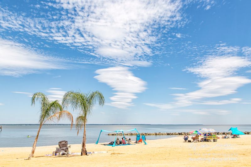 The Downtown Boardwalk Scene Is Pure Good Vibes
