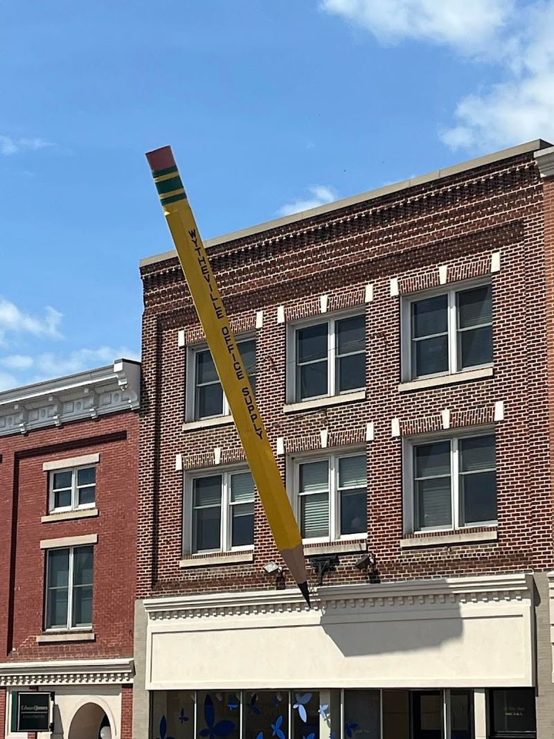 The Giant Pencil, Wytheville