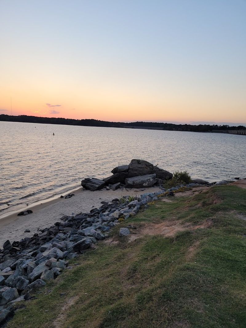 The Sheer Scale of This Lake Will Blow Your Mind