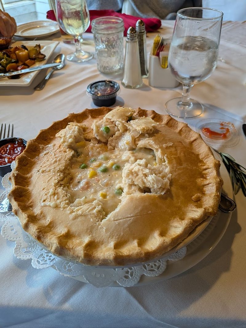 The Iconic Chicken Pot Pie That Earns Its Own Reputation