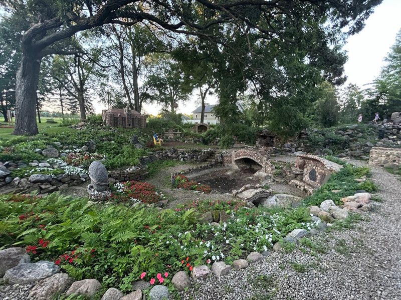 Flowers Blooming in Every Corner of the Garden