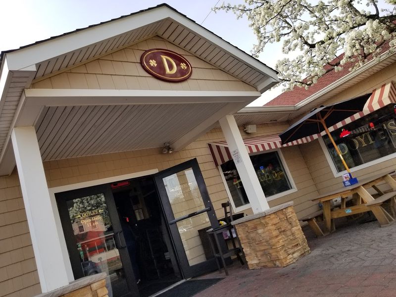 The Atmosphere That Pulls You In Before You Even Order