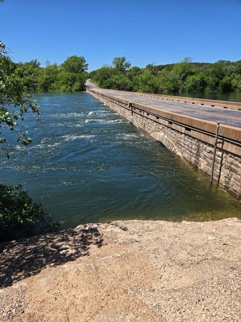 The Coal Miners Who Shaped Every Stone