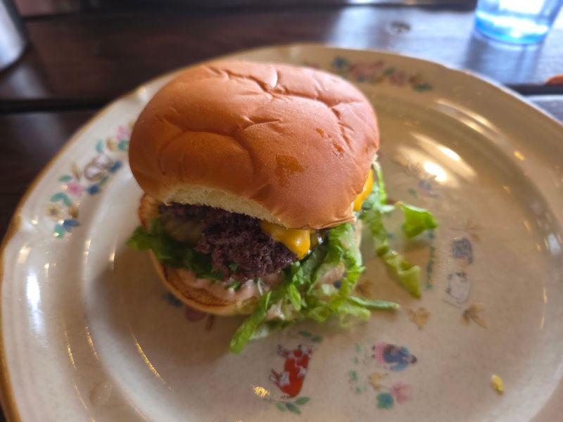 The Bravas Burger Lineup Worth Knowing