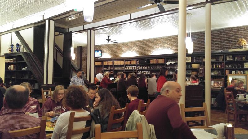 Your Sign to Book That Table Tonight