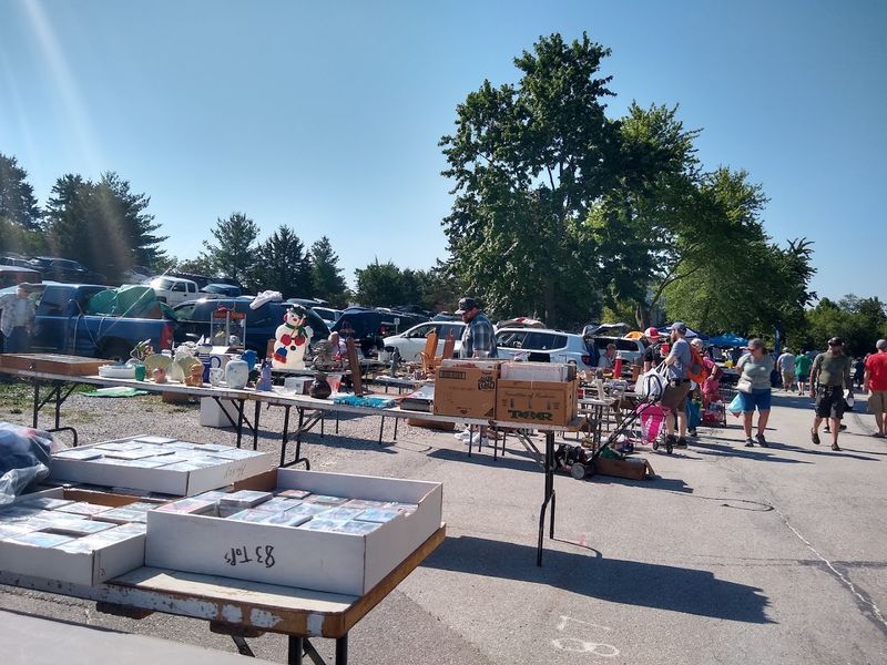 Why the Wentzville Flea Market Keeps Drawing People Back