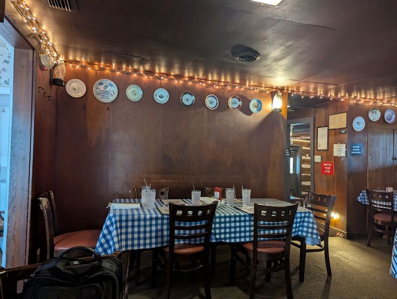 Why Locals Keep Coming Back for Decades