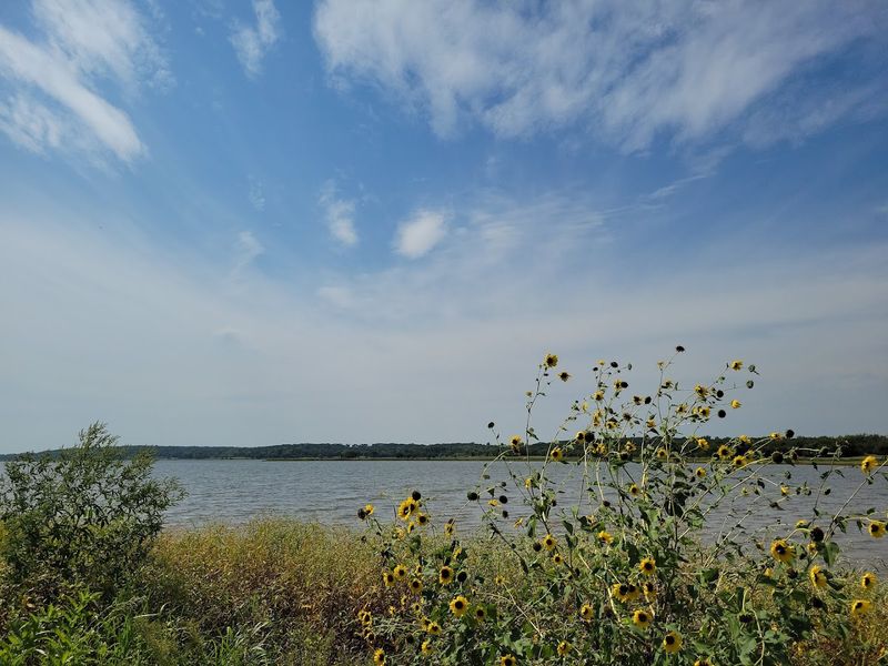 The Prairie Setting That Makes This Lake Unique