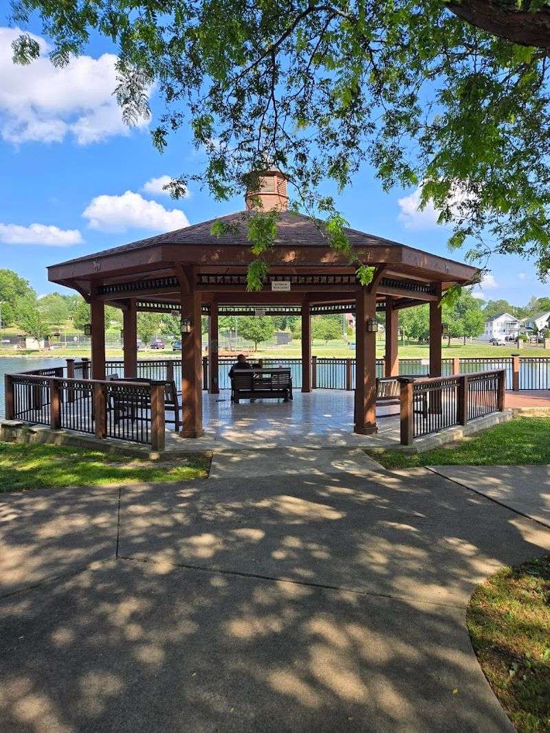 The Vintage Charm That Still Anchors Tuscora Park