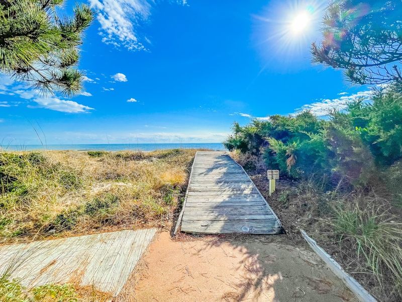 A North Carolina Beach Spot That Still Feels Removed
