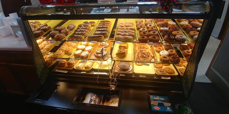 The Bakery And Fudge Counter That Add More Temptation