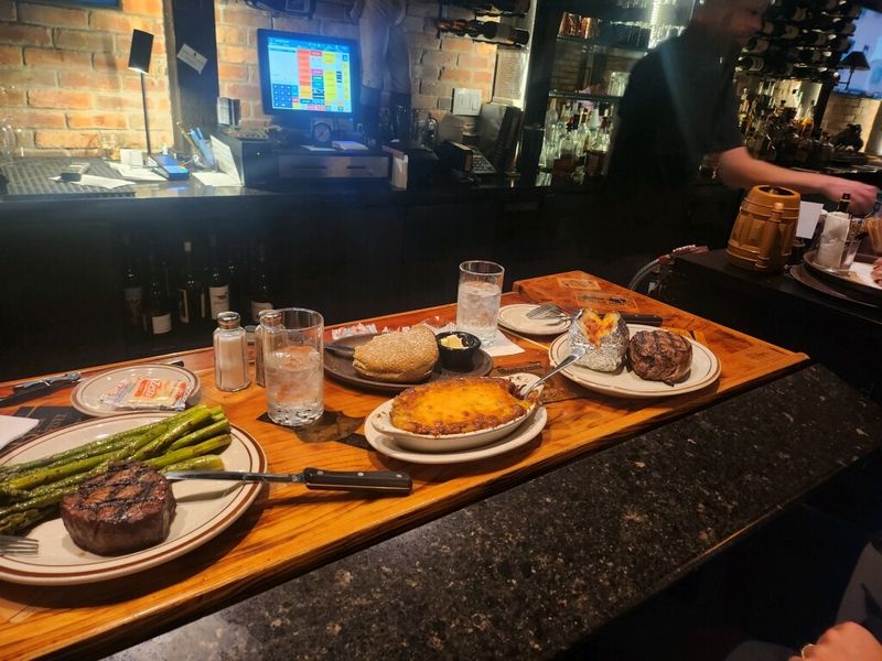 Rustic Rooms That Add To The Experience