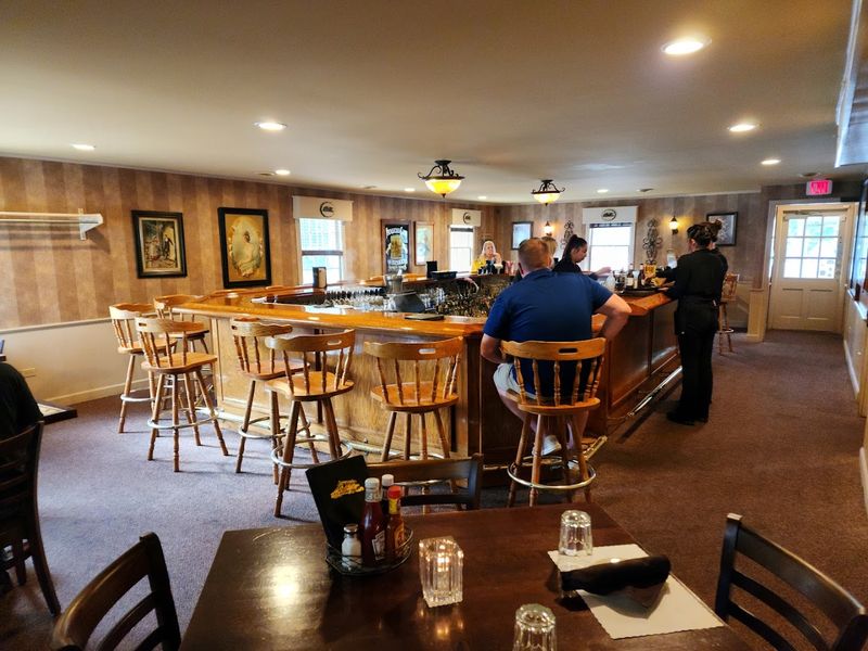 The Loyal Crowd That Keeps Filling Tables